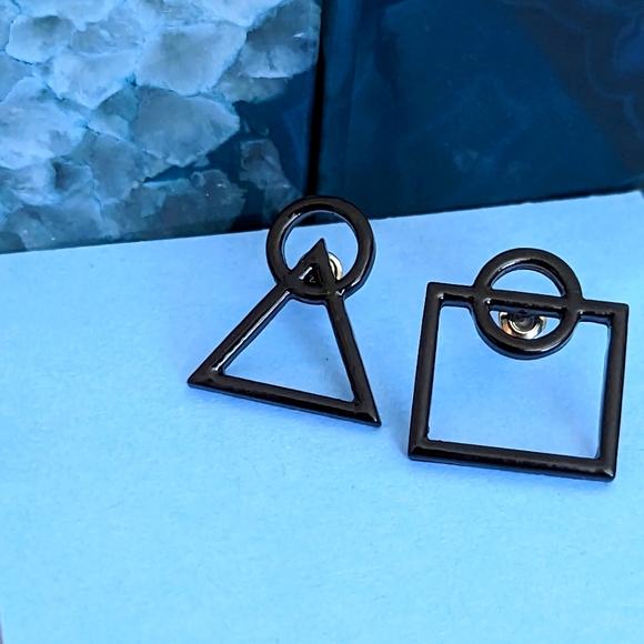 Geometric Earrings - Picture 1 of 1